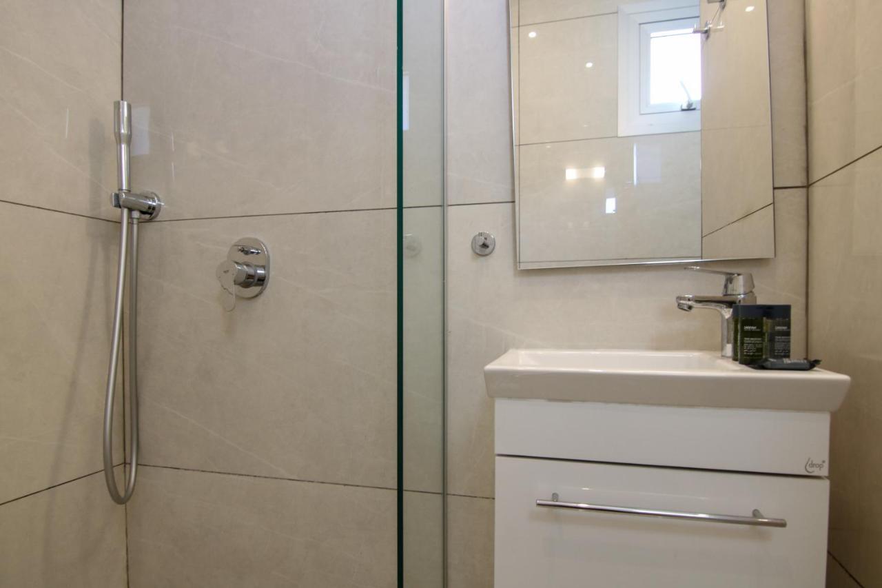 Phaedrus Living - Seaside Luxury Flat Harbour 105 Pafos